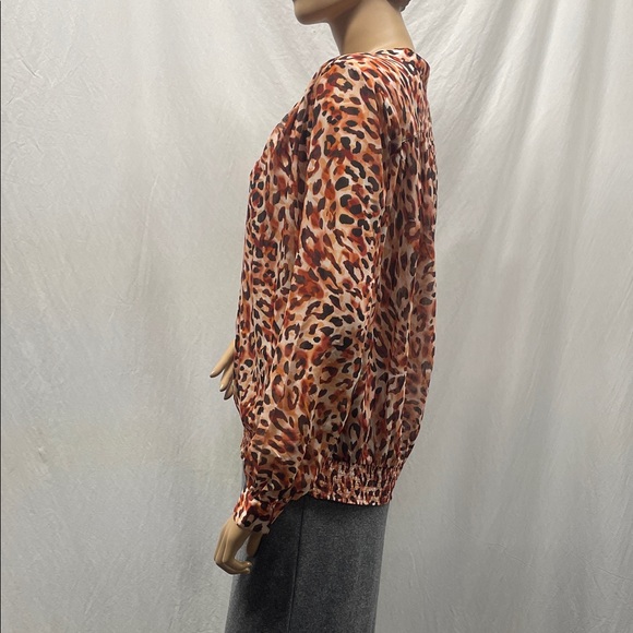 Liverpool Los Angeles Women's Leopard Print V-Neck Blouse NWT - Picture 6 of 10